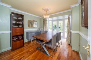 DINING ROOM- click for photo gallery